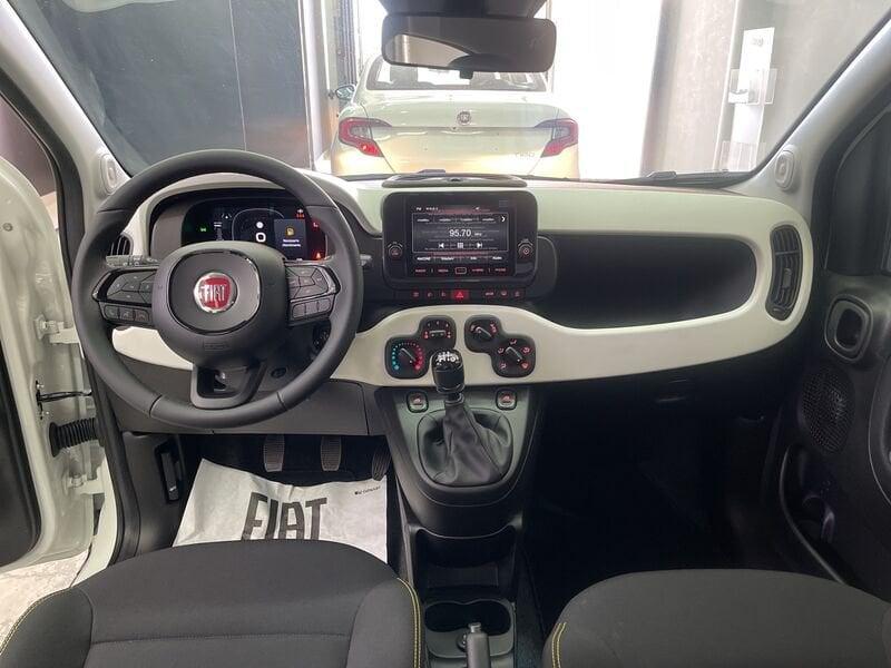 FIAT Panda NEW 1.0 70cv Hybrid Pandina