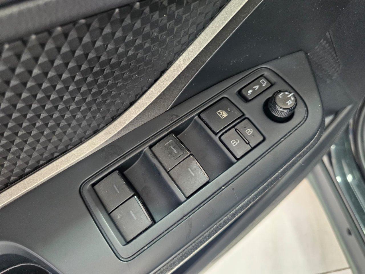Toyota C-HR 1.8h Active e-cvt