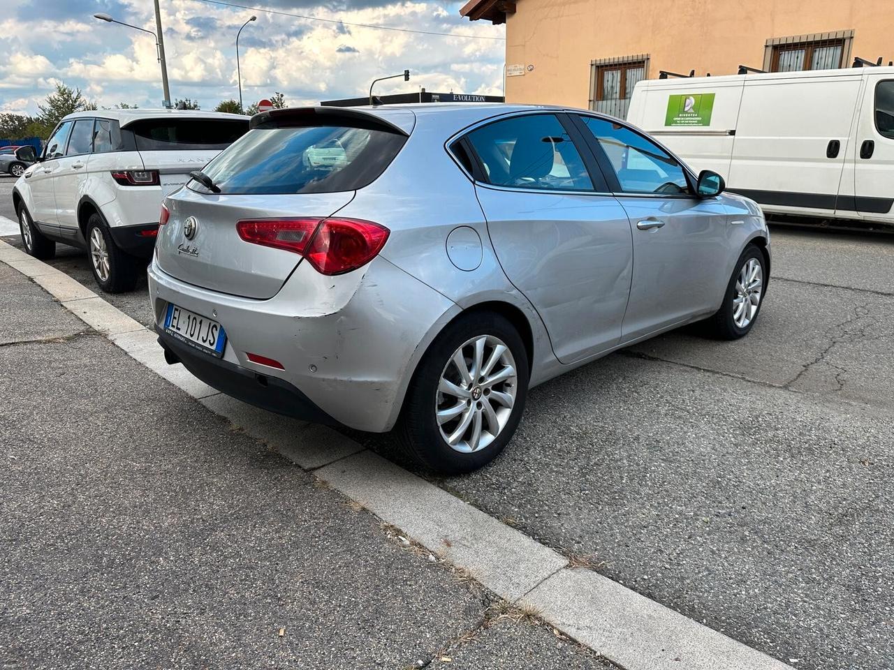 Alfa Romeo Giulietta 1.6 JTDm-2 105 CV Progression