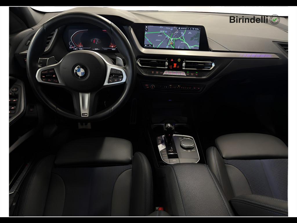BMW Serie 1 (F40) - 118d 5p. Msport