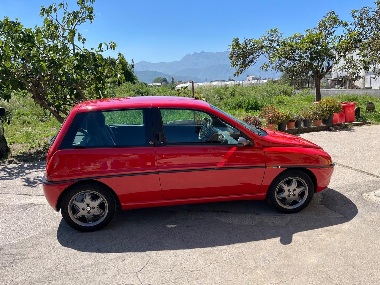 Lancia Y 1.2i 16V cat Elefantino Rosso
