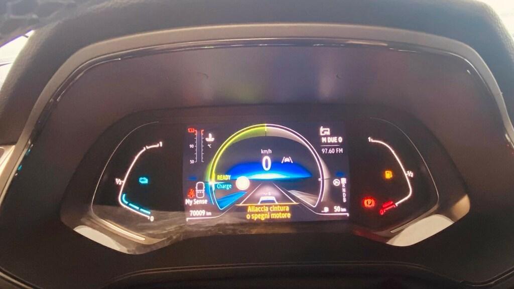 Renault Captur 1.6 E-TECH Hybrid Techno Fast Track Auto