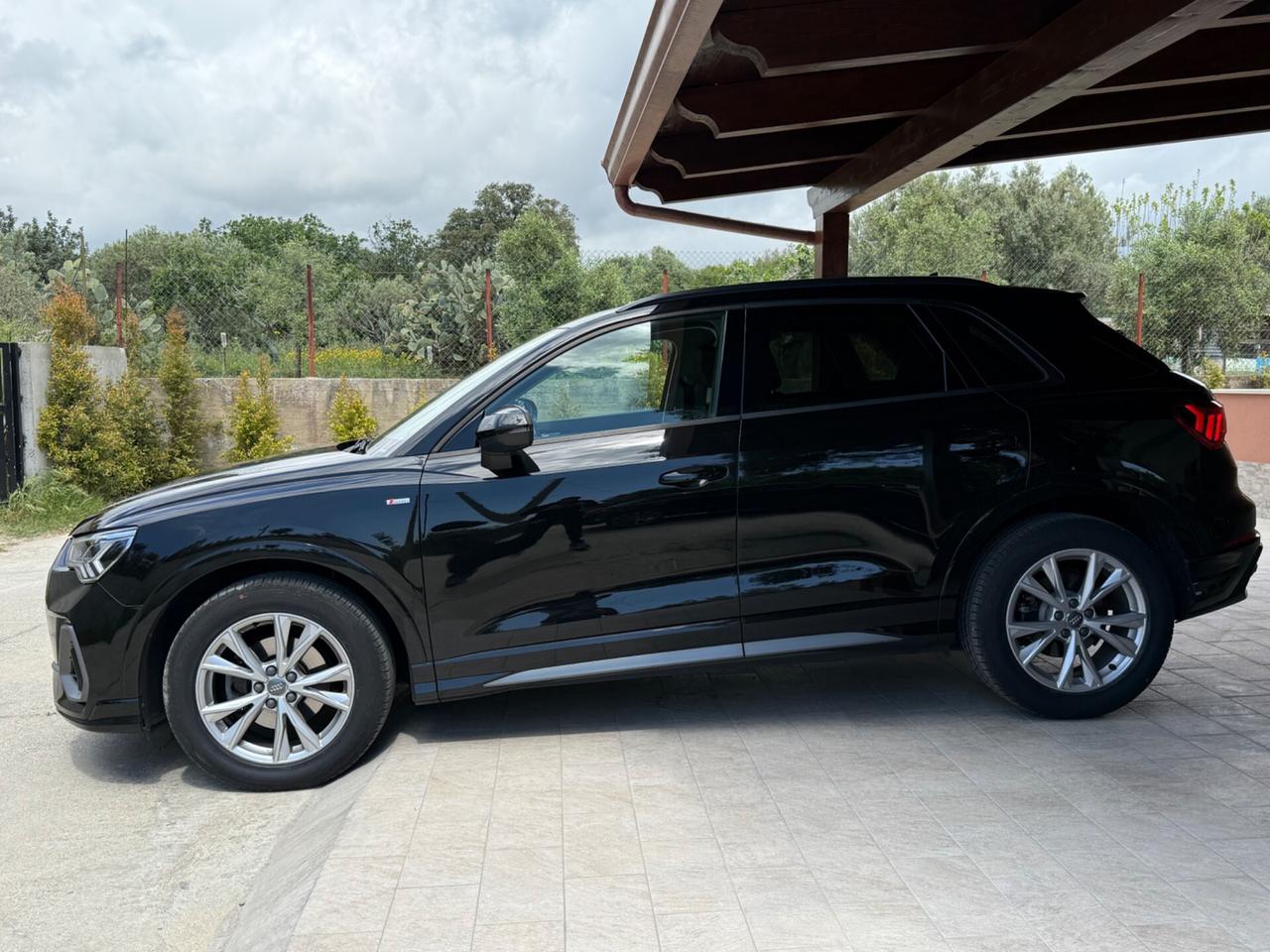 Audi Q3 35 TDI S tronic S line