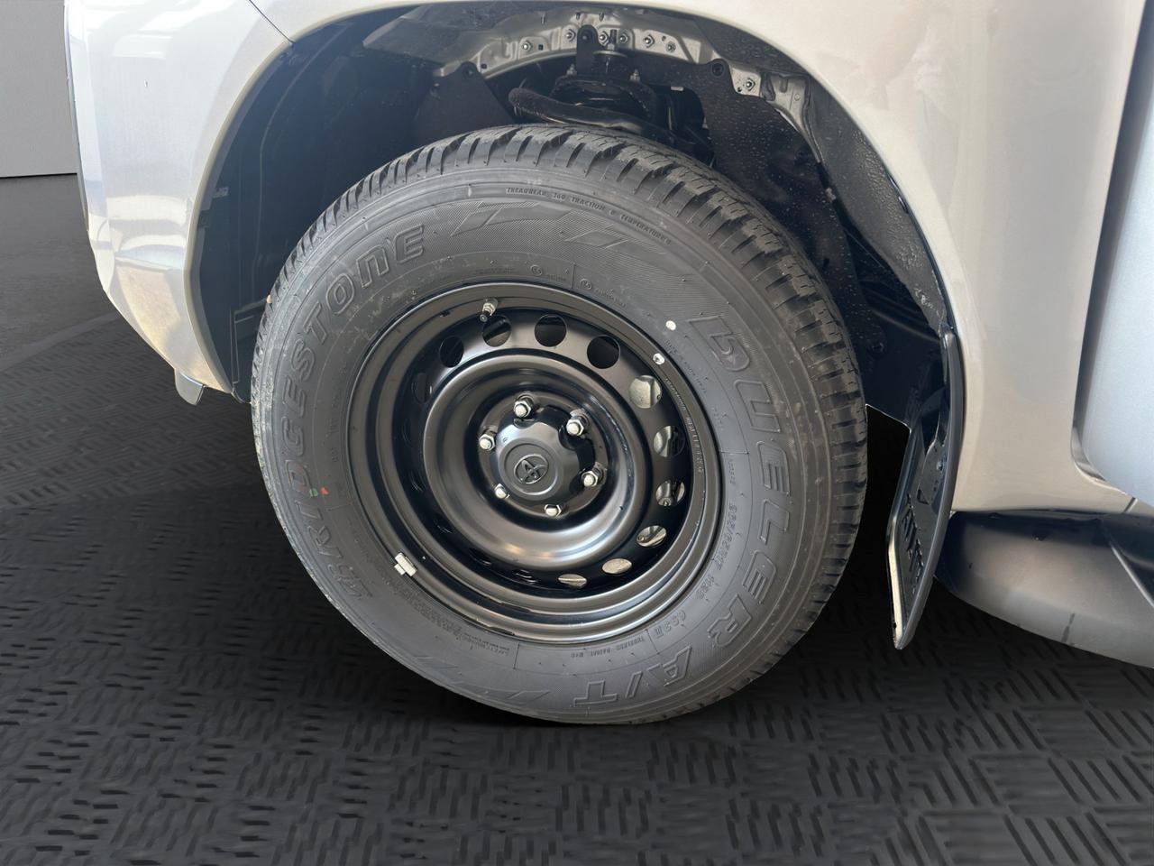 Toyota Hilux - MY25 Double Cab Comfort 2.8D 204