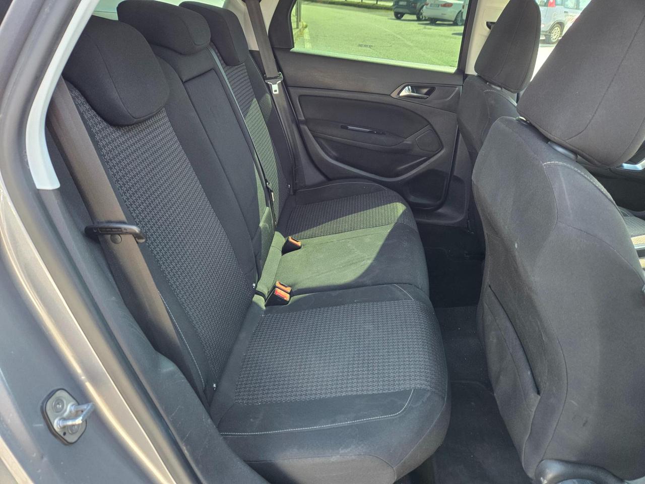 Peugeot 308 Station Wagon 308 SW 1.6 bluehdi Active s&s 120cv eat6