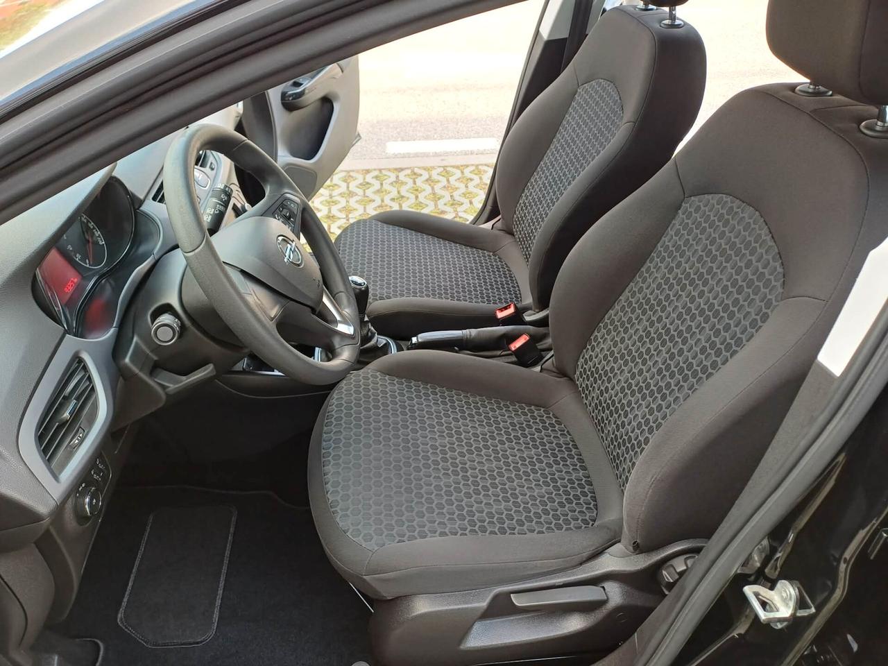 Opel Corsa 1.2 5 porte Innovation