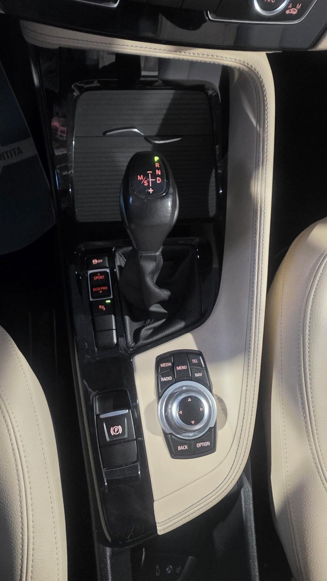 Bmw X1 sDrive18d xLine