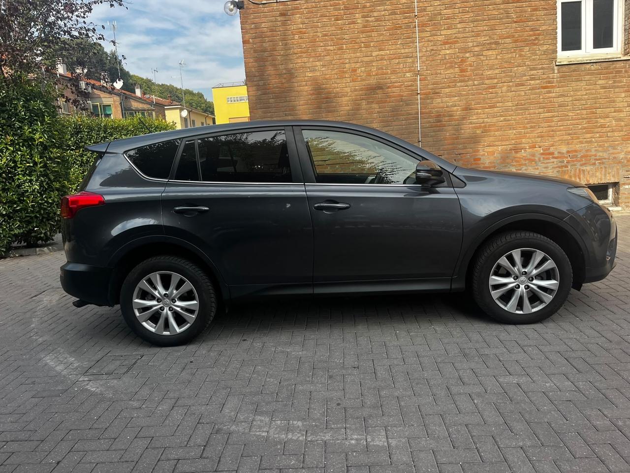 Toyota RAV 4 RAV4 2.2 D-4D 4WD Style