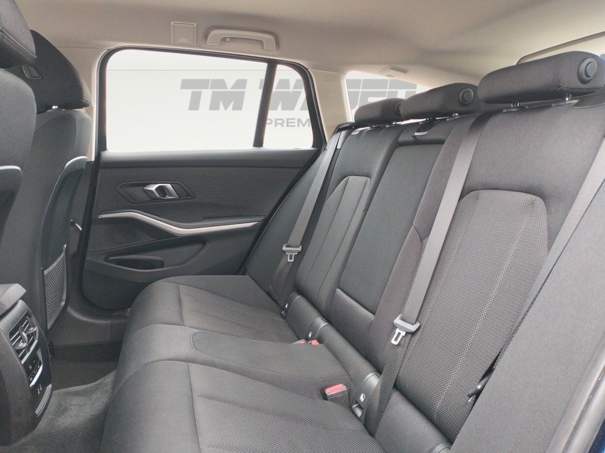 BMW 320 d Touring mhev 48V auto - IVA ESPOSTA