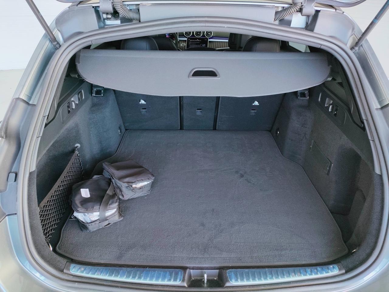 Mercedes-Benz Classe C-S206 SW 2021 - C SW 220 d mhev AMG Line Advanced 197cv auto