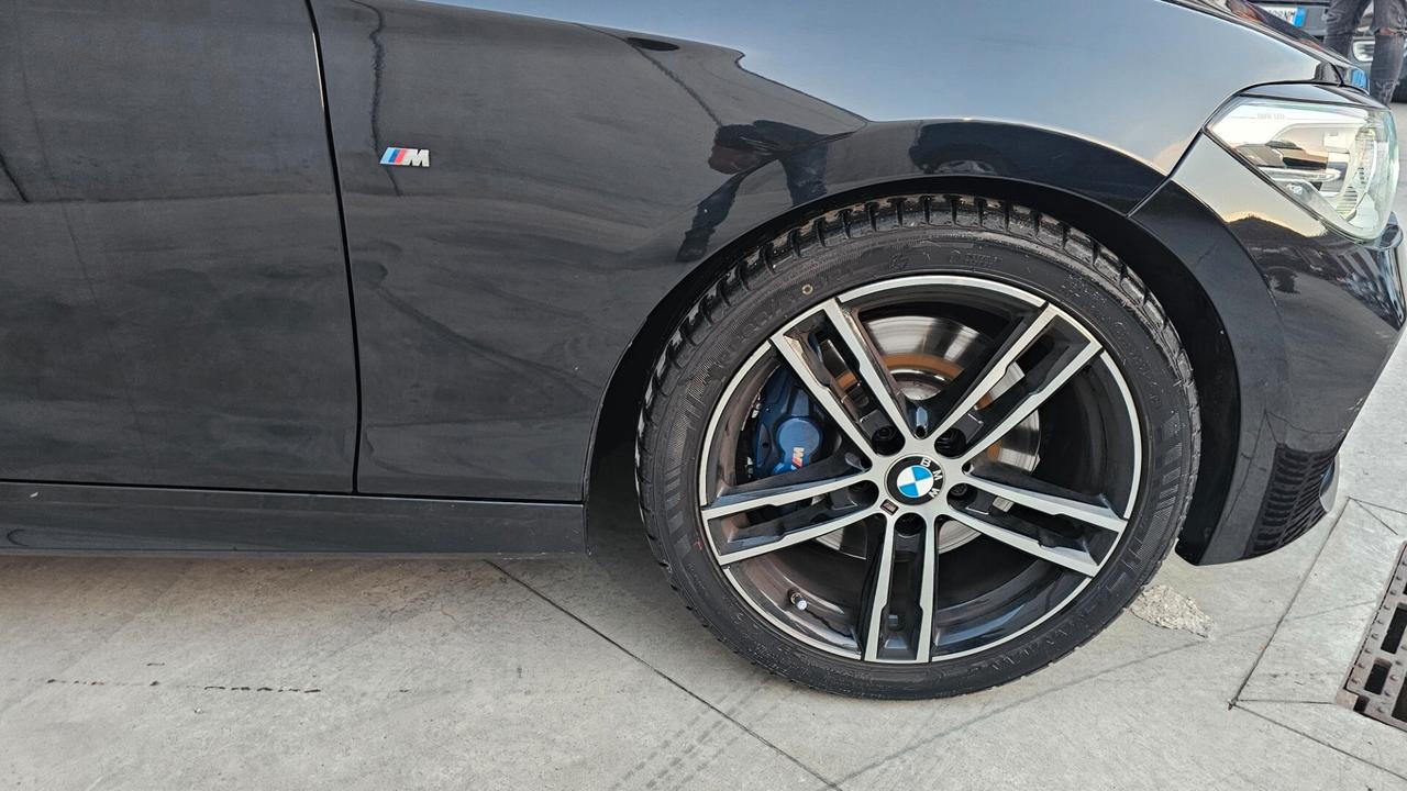 Bmw 120 120i 5p. Msport