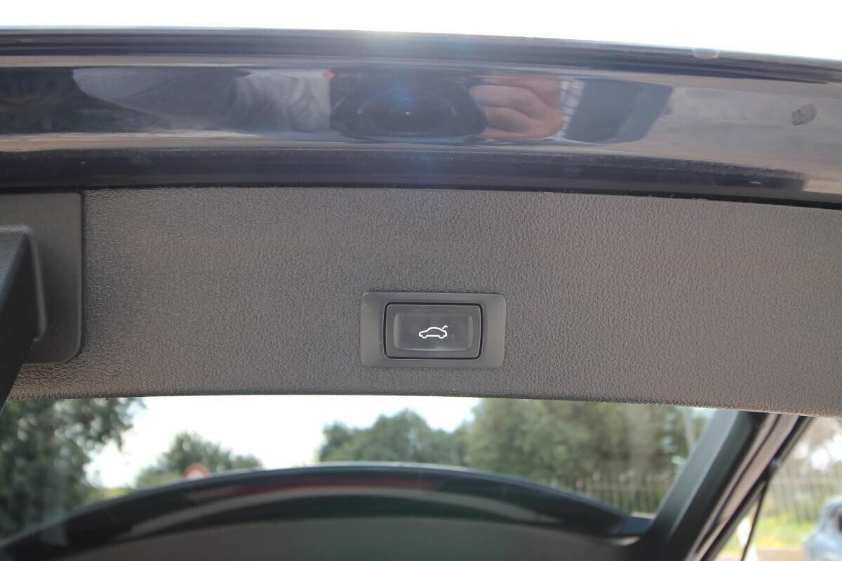 Audi A6 Avant 40 TDI S tronic Business Design