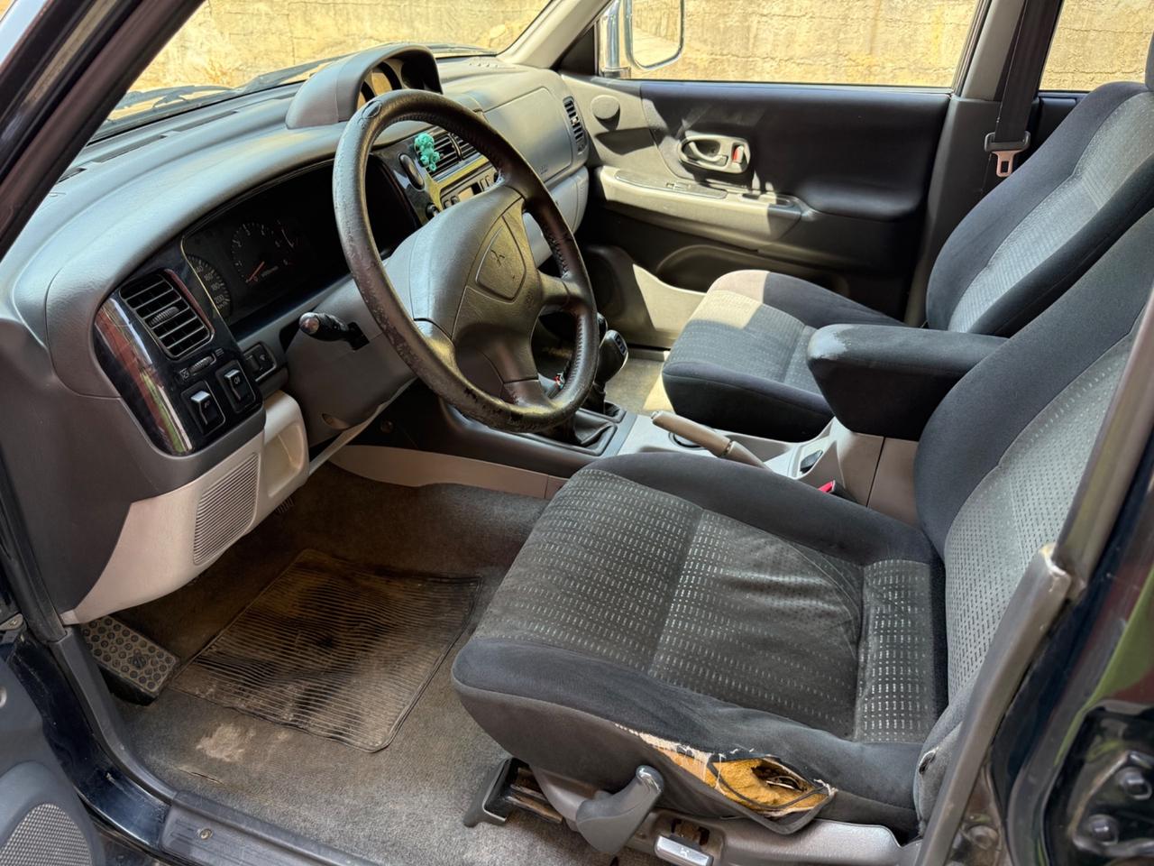 Mitsubishi Pajero Sport Pajero Sport 2.5 TDI Invite
