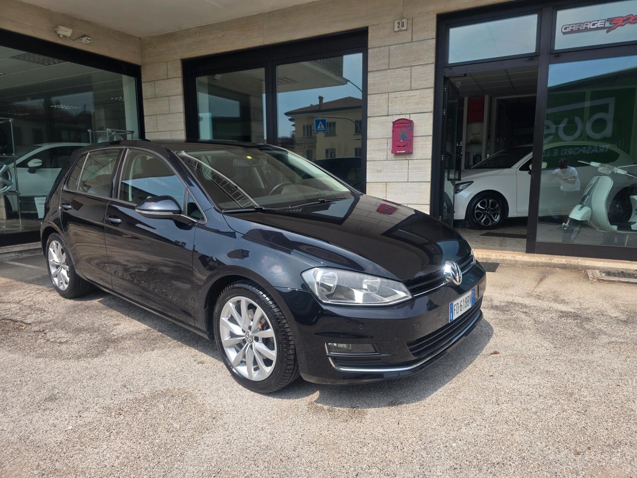Volkswagen Golf 1.6 TDI 110 CV 5p. Highline BlueMo