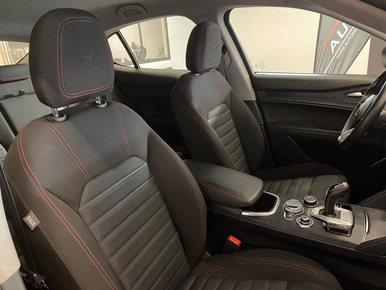 Alfa Romeo Stelvio 2.2 Versione "Rosso Edizione" Aziendale