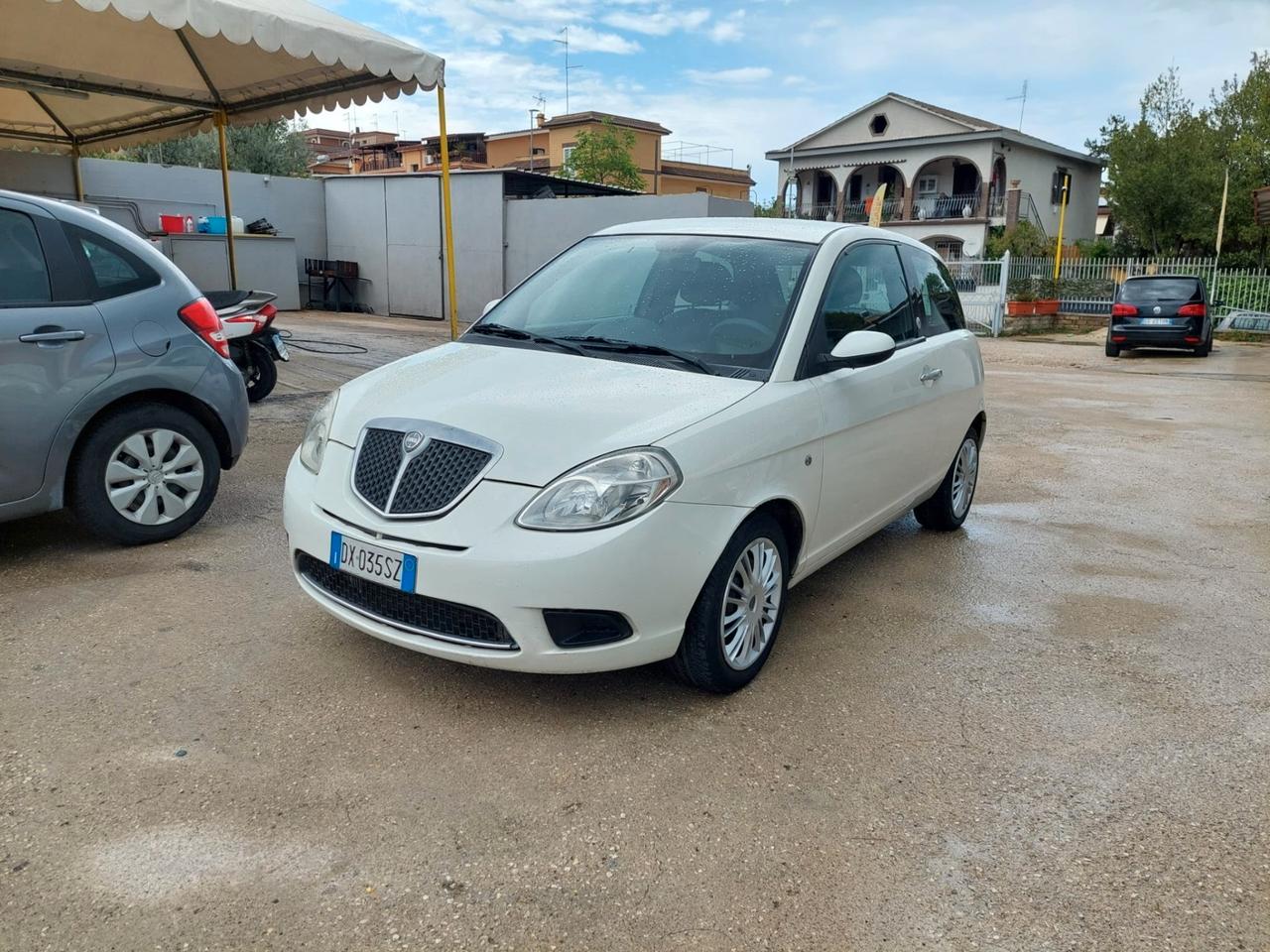 Lancia Ypsilon 1.4 Argento Ecochic GPL