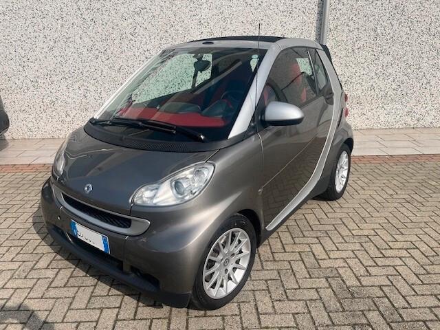 Smart ForTwo 1000 52 kW MHD cabrio passion