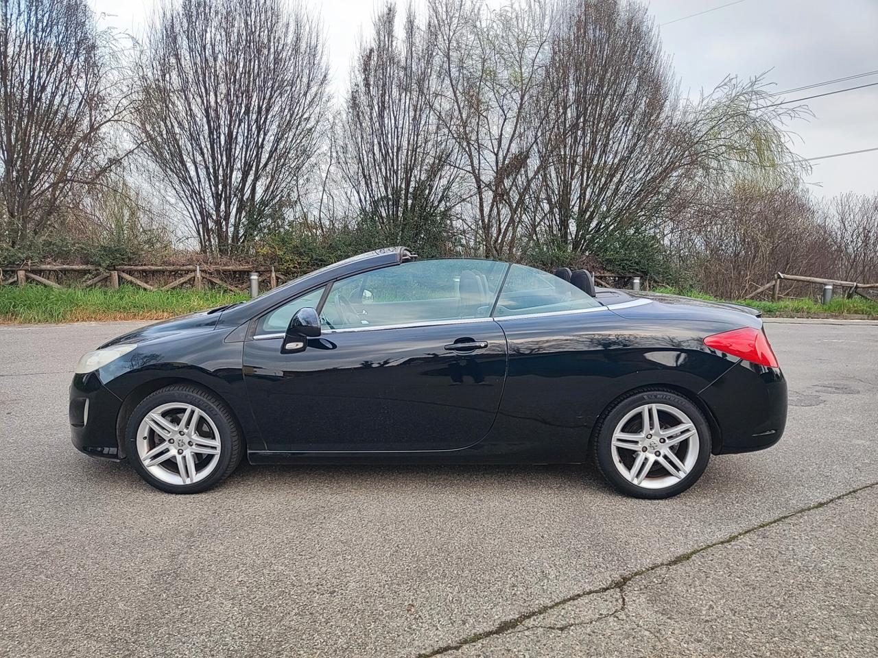 Peugeot 308 2.0 HDi Cabrio