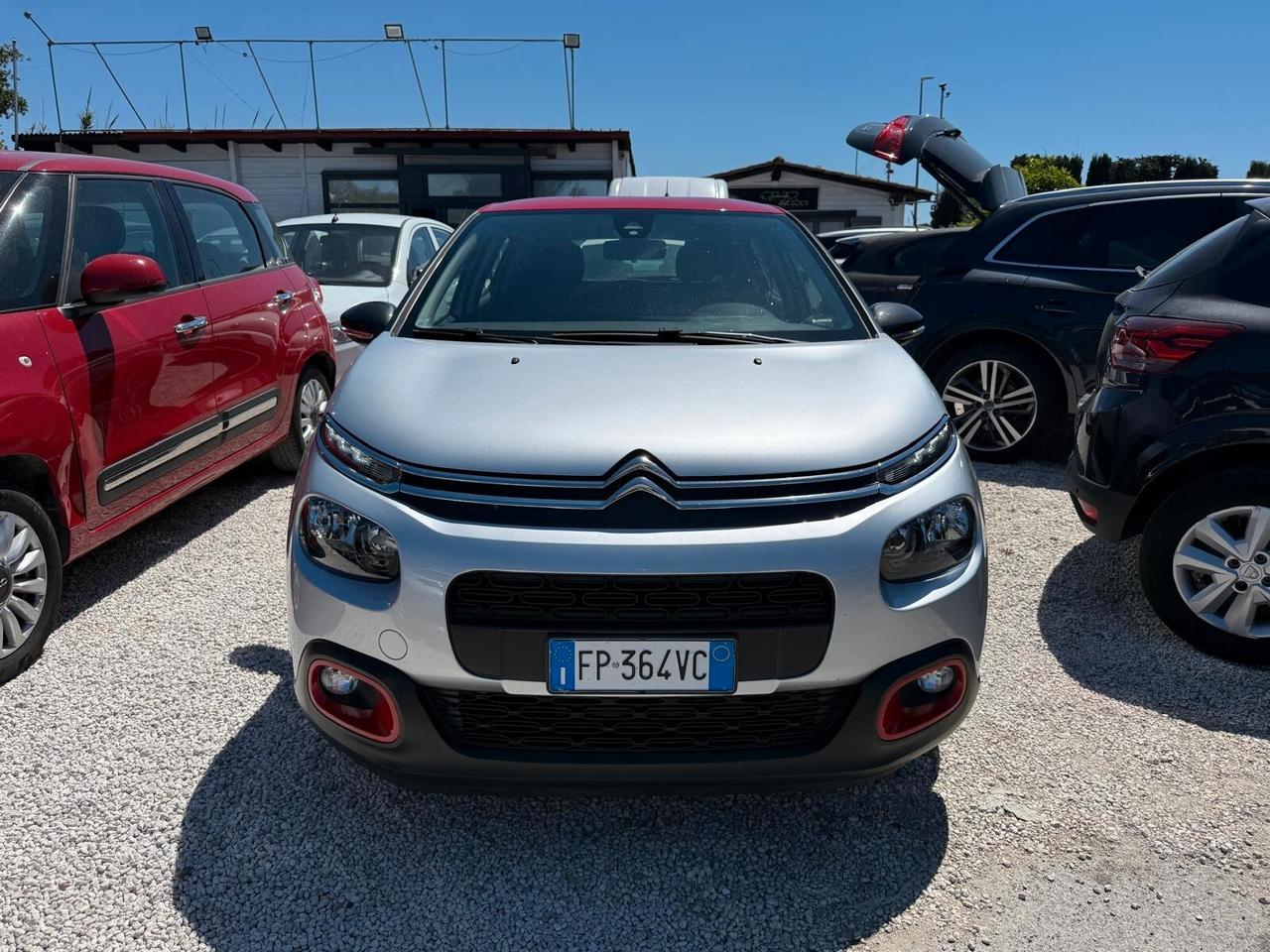 Citroen C3 PureTech 82 GPL Shine Tetto Rosso pari al nuovo