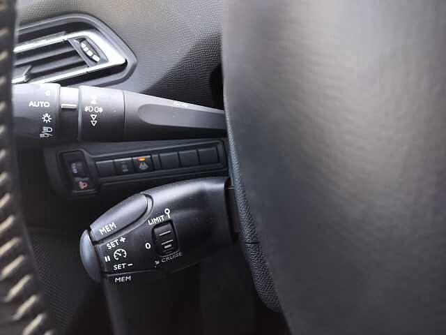 Peugeot 308 1.6 BlueHDi 120 S&S Allure