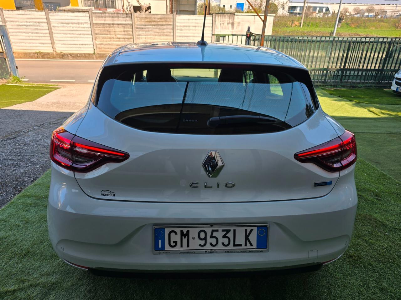 Renault Clio 1.6Hybrid E-Tech 145cv neop ok-2023