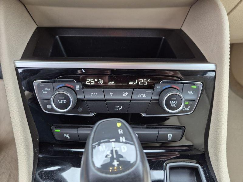 BMW Serie 2 Active Tourer 225i xDrive Active Tourer Luxury aut.