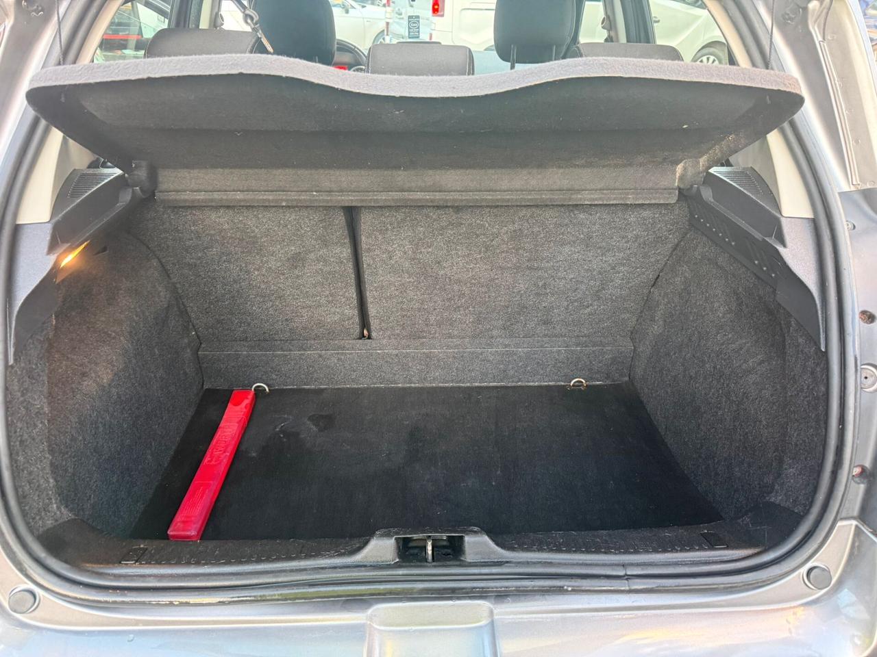 Renault Clio 1.2 Dynamique GARANTITA 2012