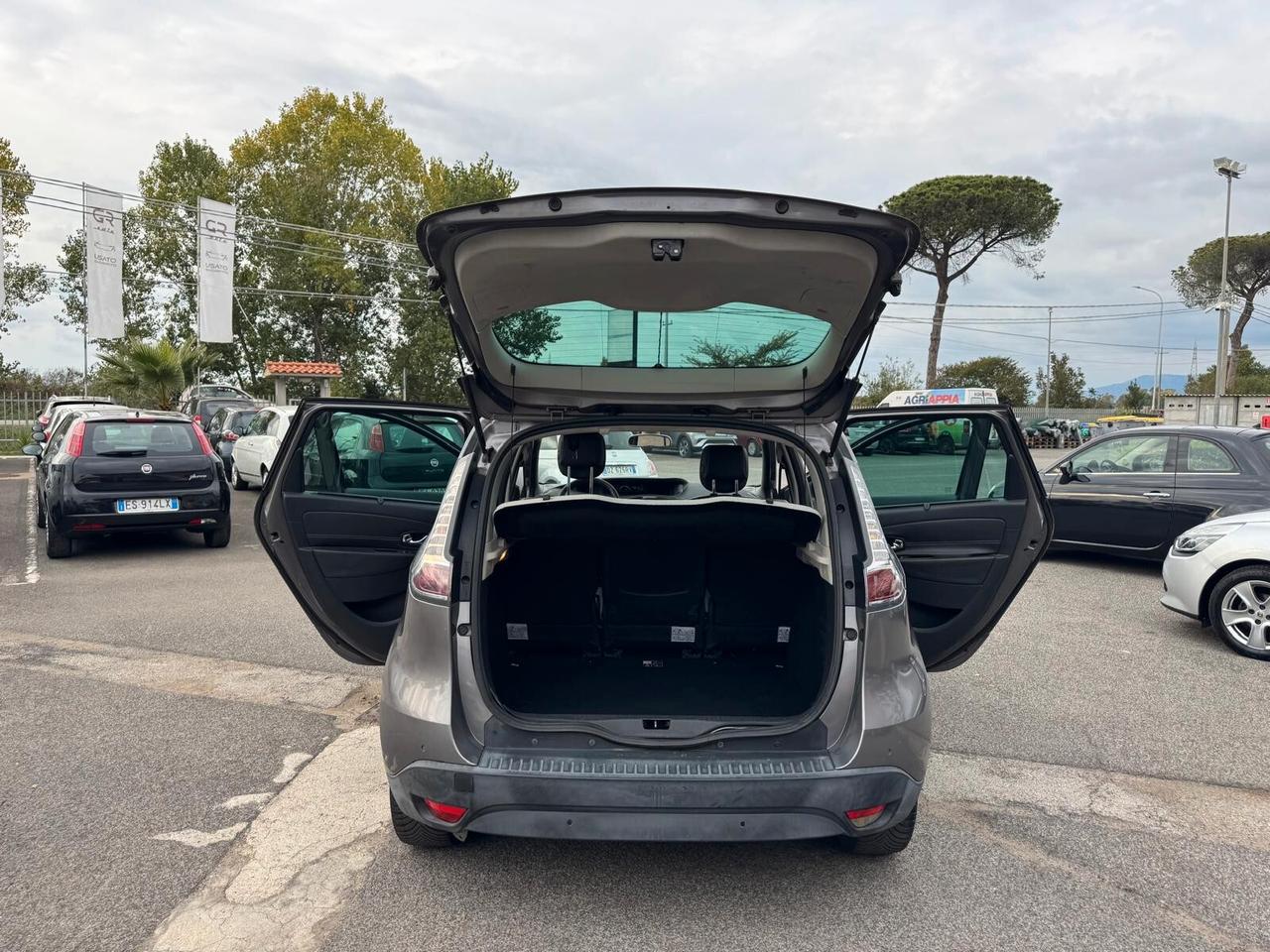 Renault Scenic XMOD 1.5 DCI 110CV 2012