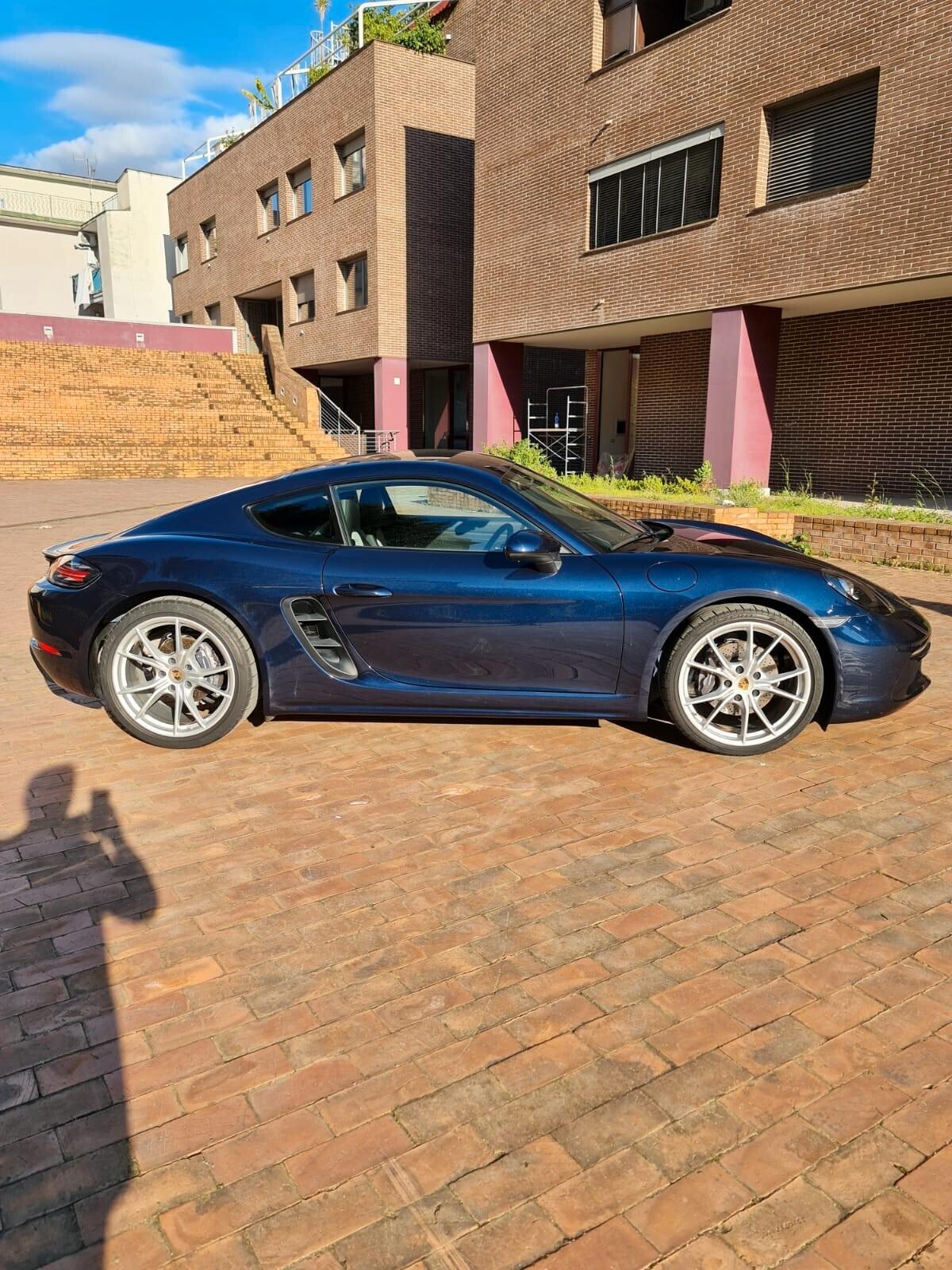 Porsche 718 Spyder 718 Cayman 2.0