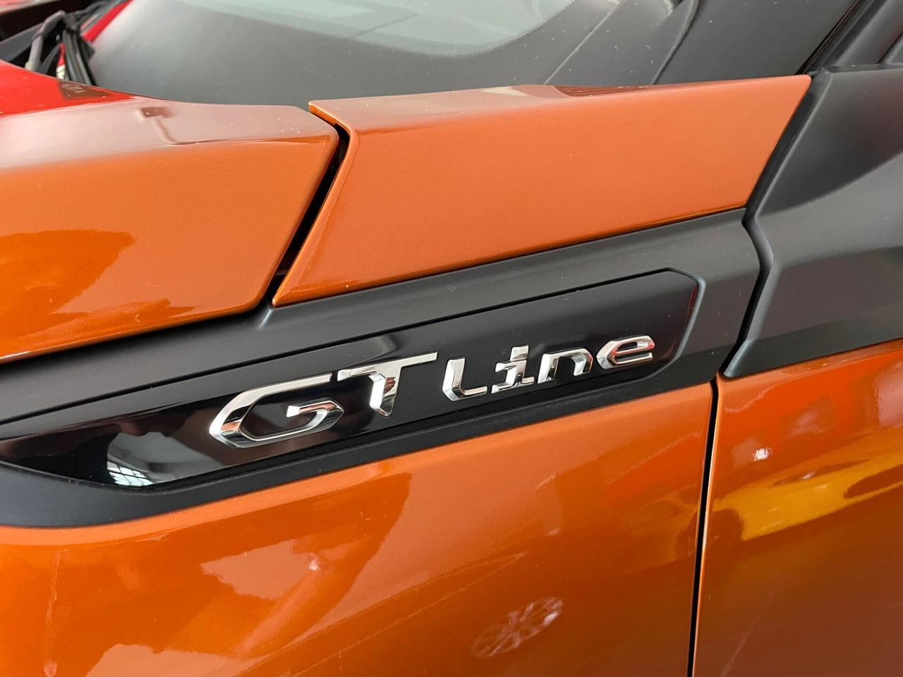 PEUGEOT 2008 1.5hdi GT-LINE *PACK LUCI*