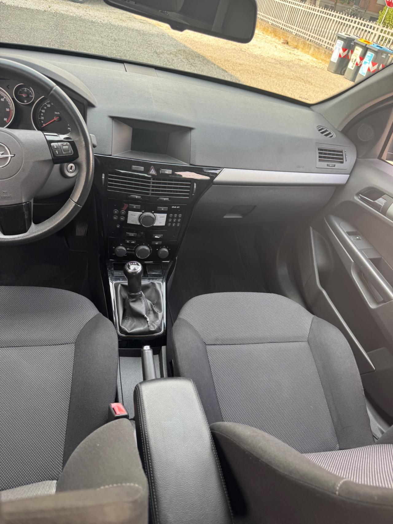 Opel Astra 1.7 CDTI 110CV Station Wagon Cosmo