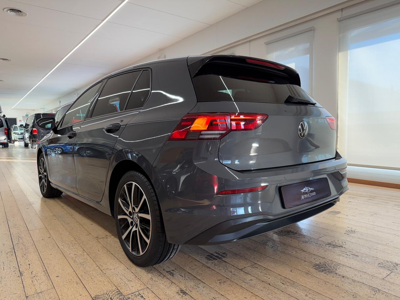 Volkswagen Golf 2.0 TDI DSG 5p. Sport BlueMotion Technology