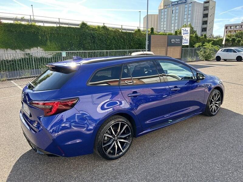 Toyota Corolla GR SPORT 1.8 Hybrid Touring Sports IVA ESPOSTA COMPRESA GARANZIA FINO AL 2034