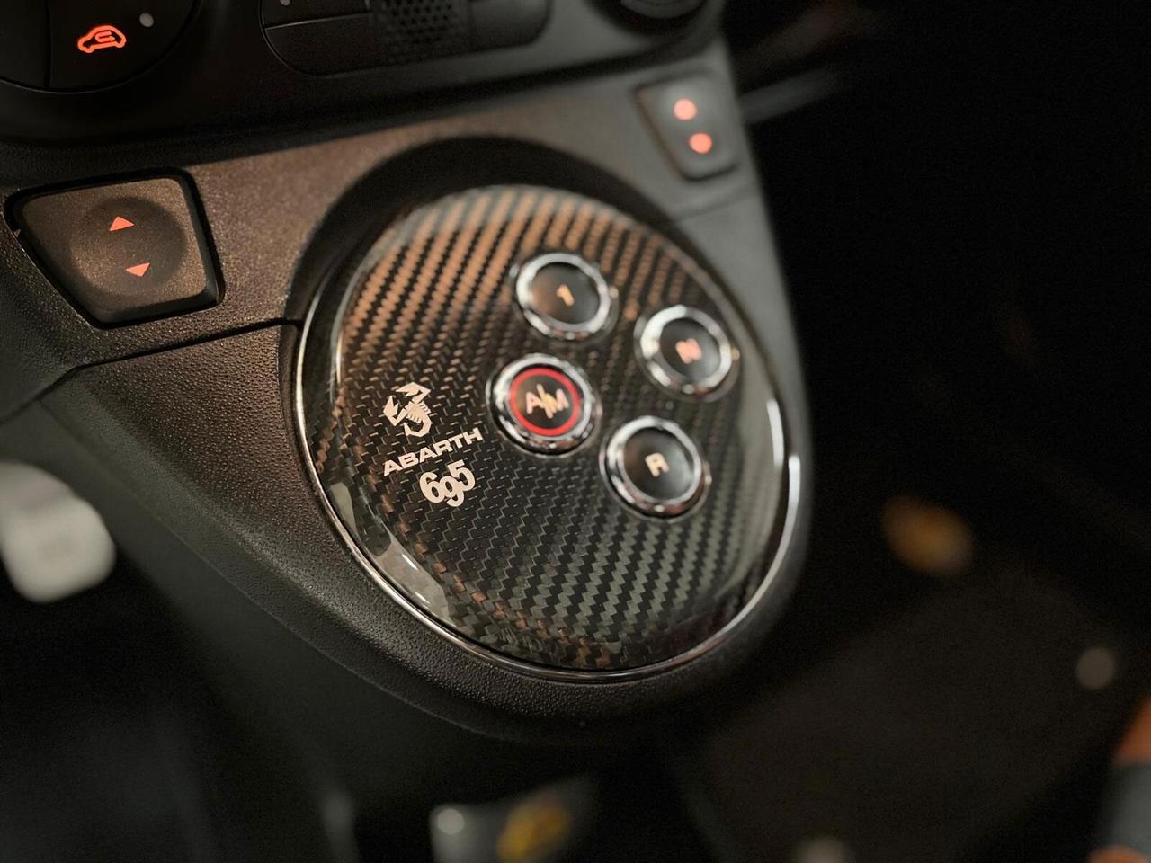 Abarth 695 Tributo Ferrari