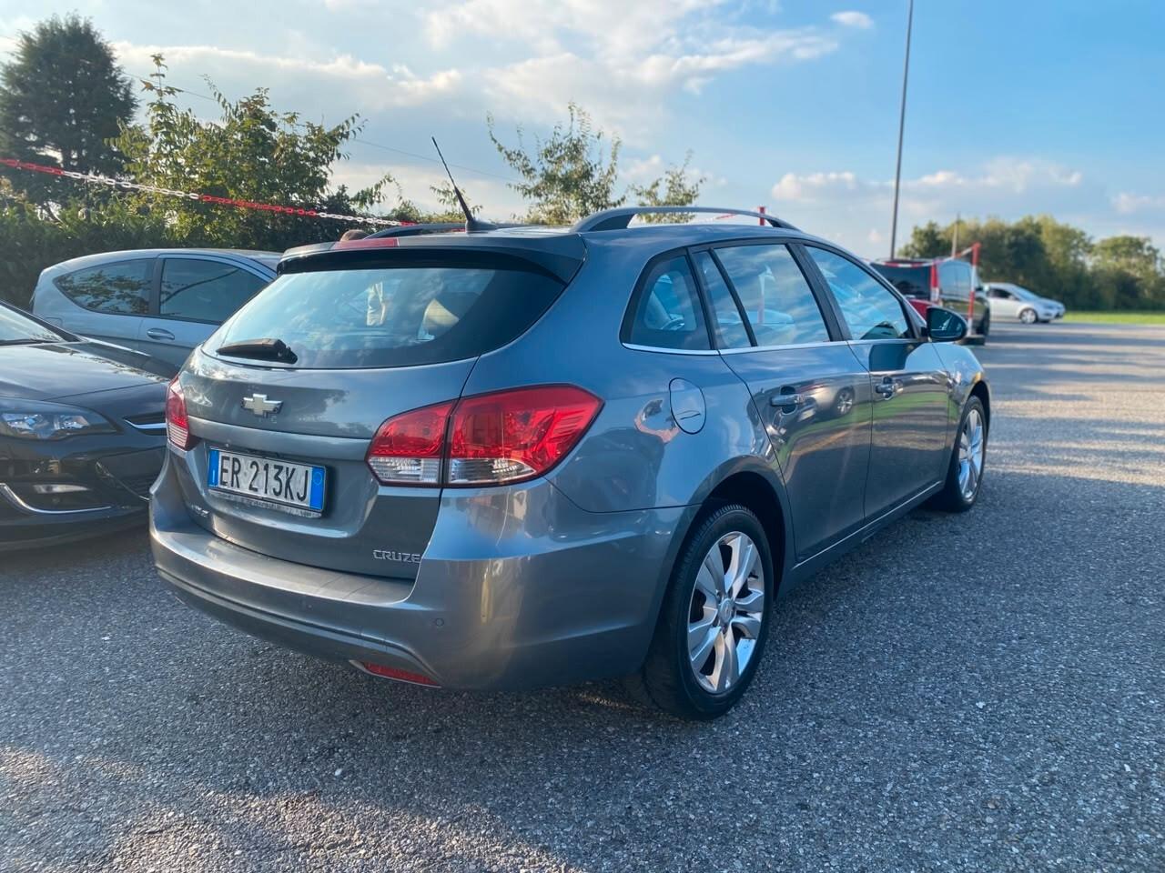 Chevrolet Cruze 1.7 Diesel Station Wagon LTZ