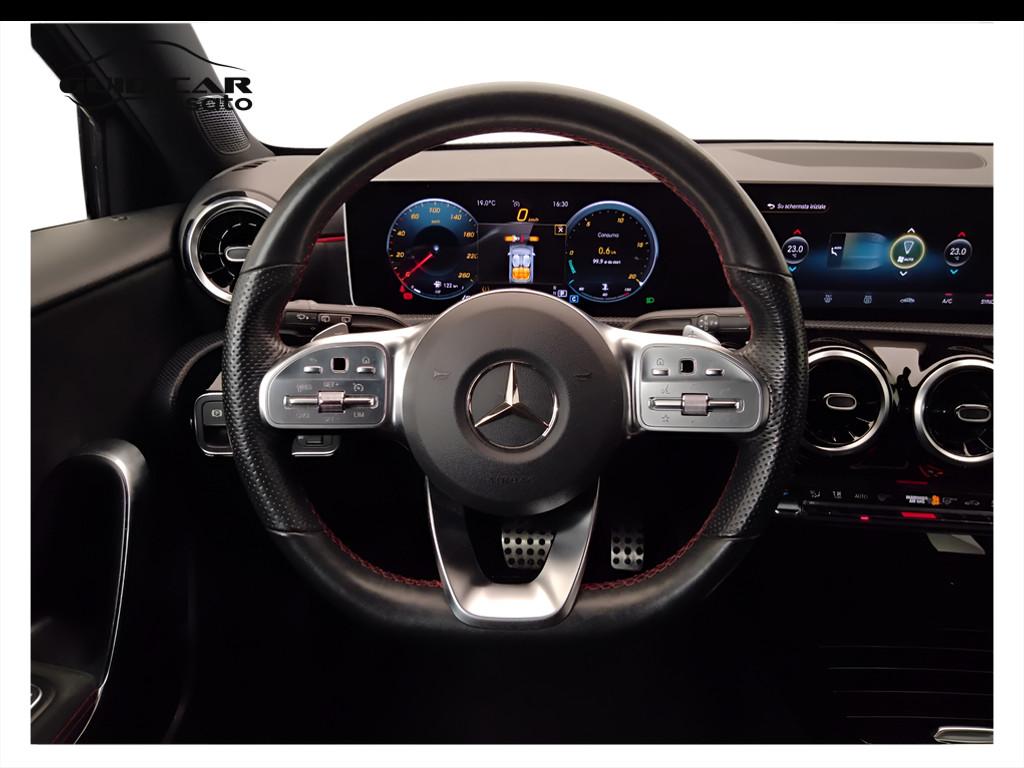 Mercedes-Benz Classe A - W177 2018 - A 180 d Premium auto