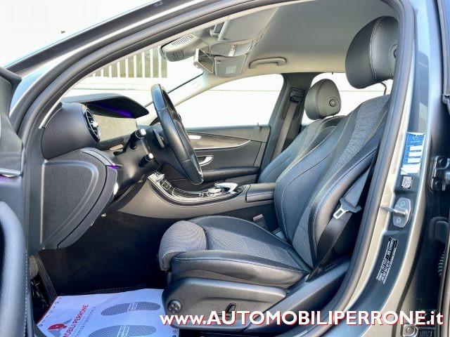 MERCEDES-BENZ E 220 d Sport (Virtual/Navi/Retro/LED)