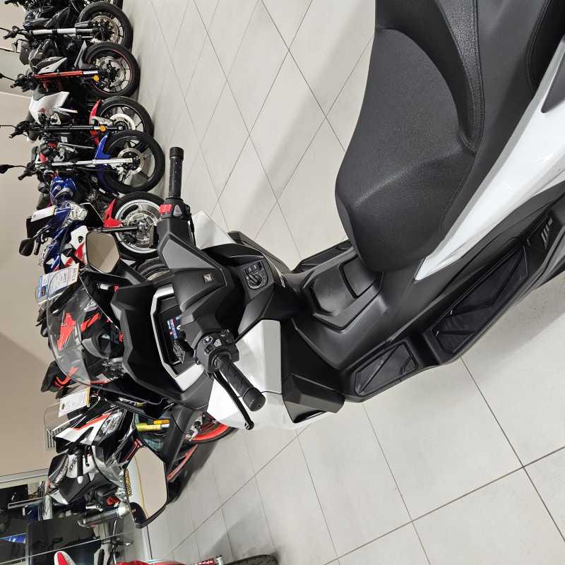 Honda Forza 350 - 2026