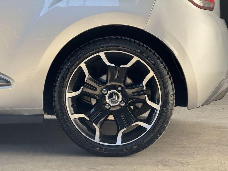 Citroën DS3 Cabrio 1.6 e-hdi Sport Chic 90cv NEOPATENTATI
