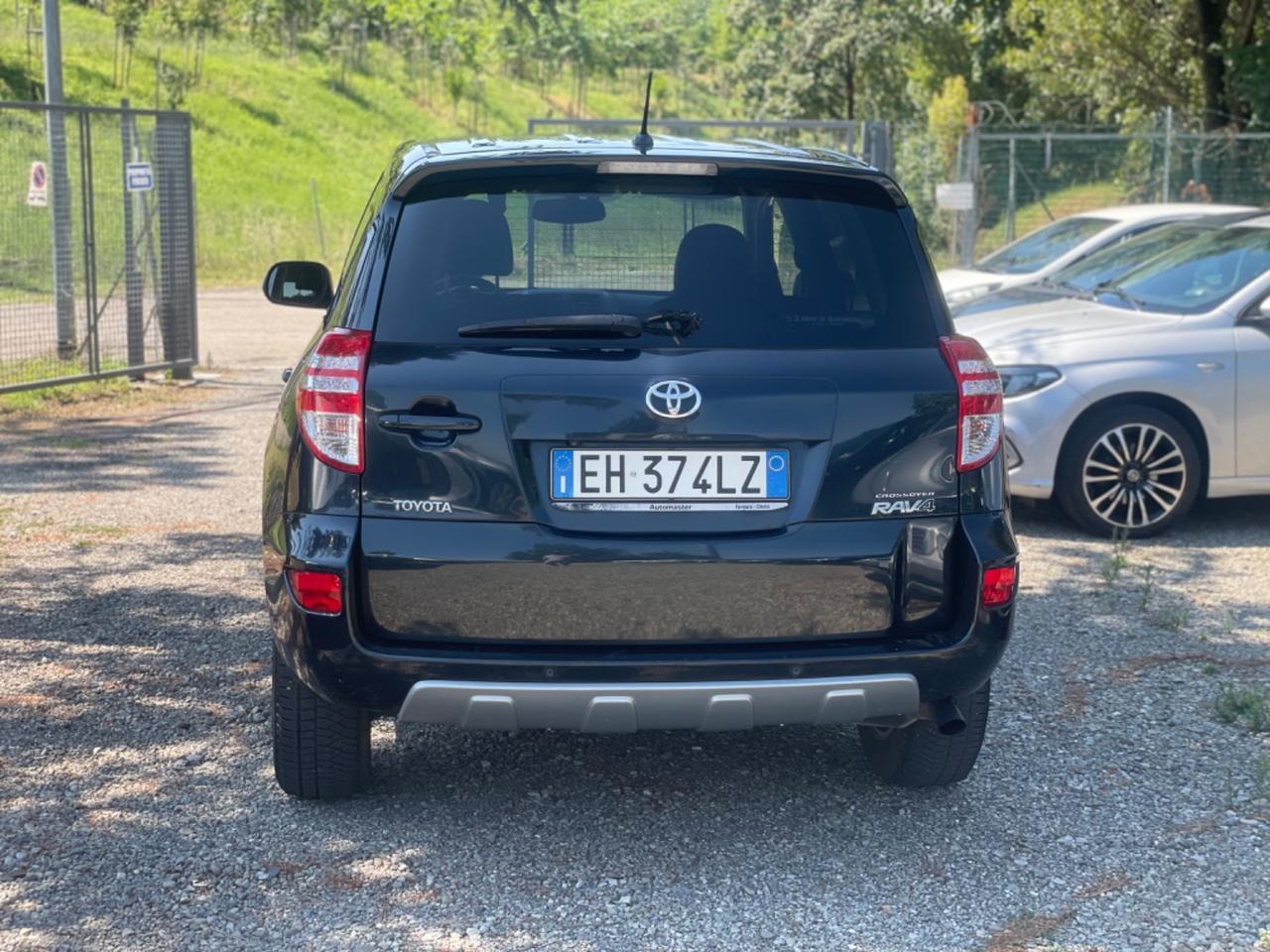 Toyota RAV 4 RAV4 Crossover 2.2 D-4D 150 CV DPF Exclusive