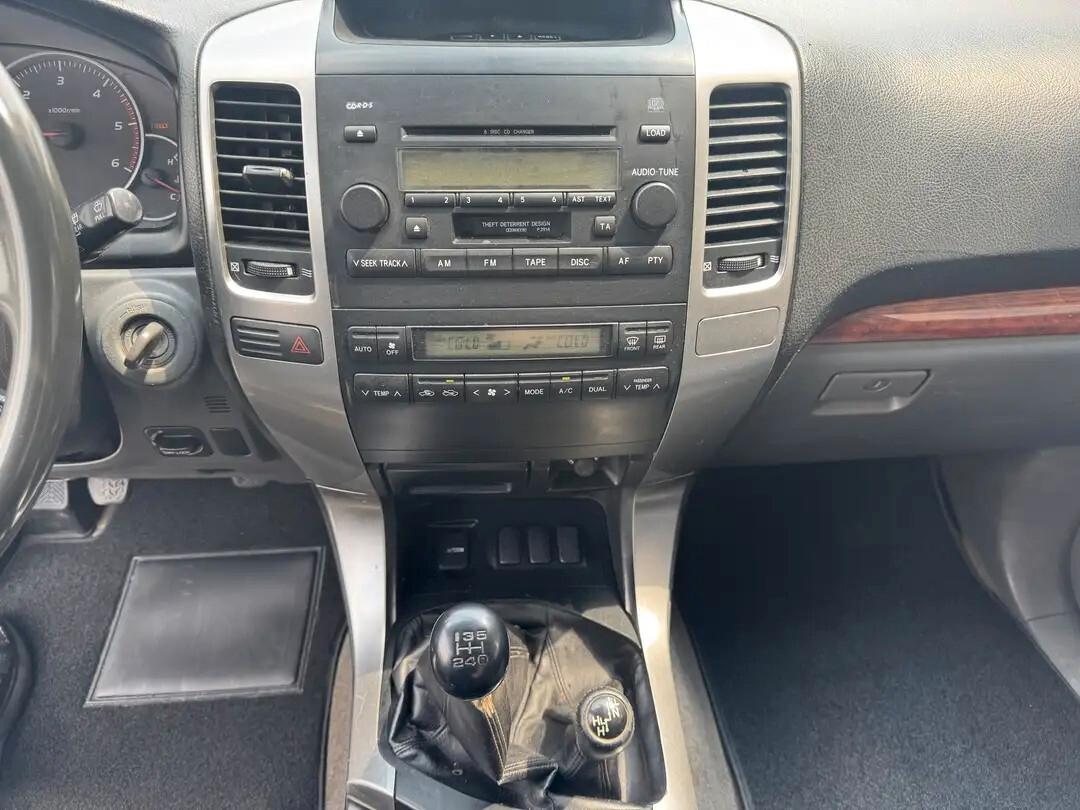 Toyota Land Cruiser 3.0 D-4D 16V cat 5 porte