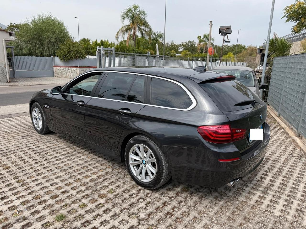 Bmw 520d 190cv Auto Touring Luxury-2015