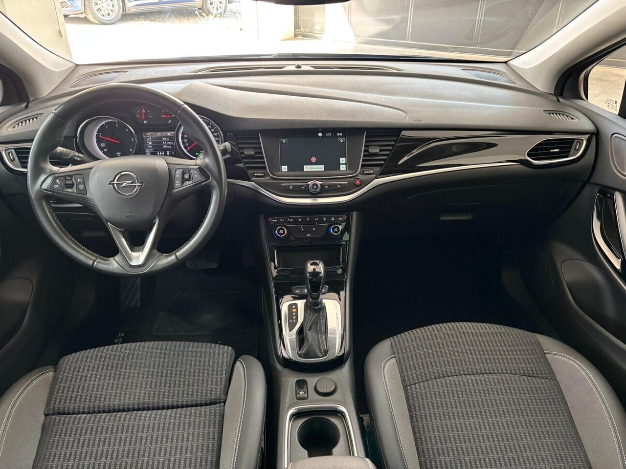 Opel Astra Berlina