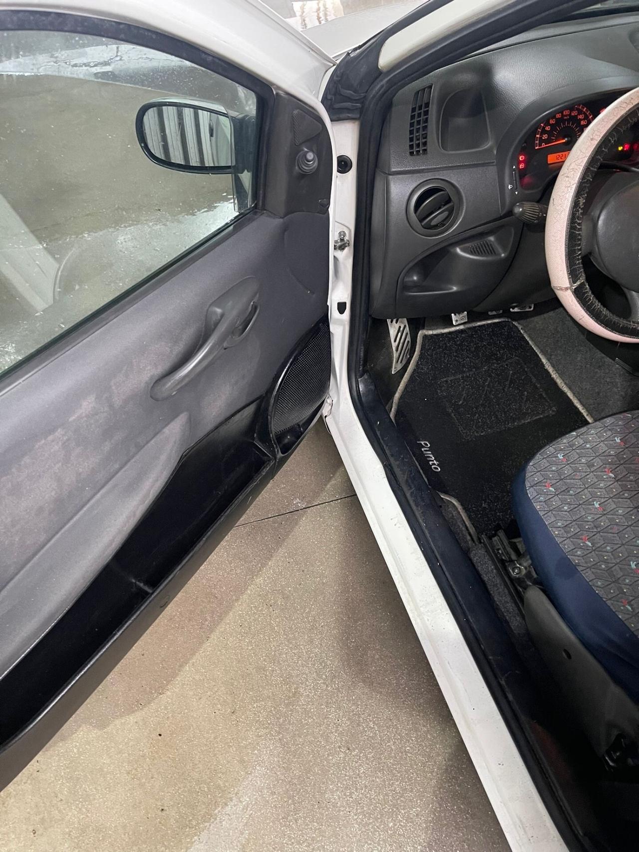 Fiat Punto 1.3 JTD - AUTOCARRO VAN