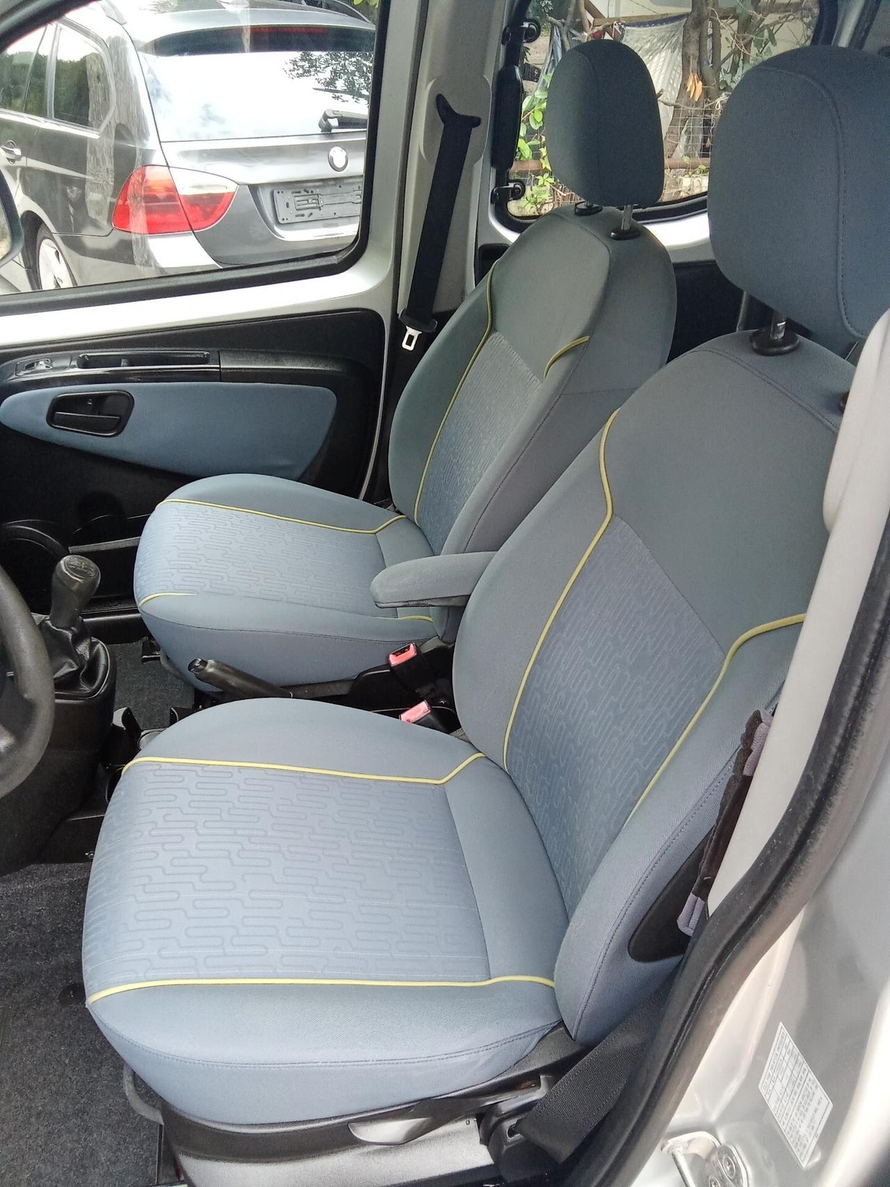 Peugeot Bipper 1.3 HDi 75 Outdoor 011