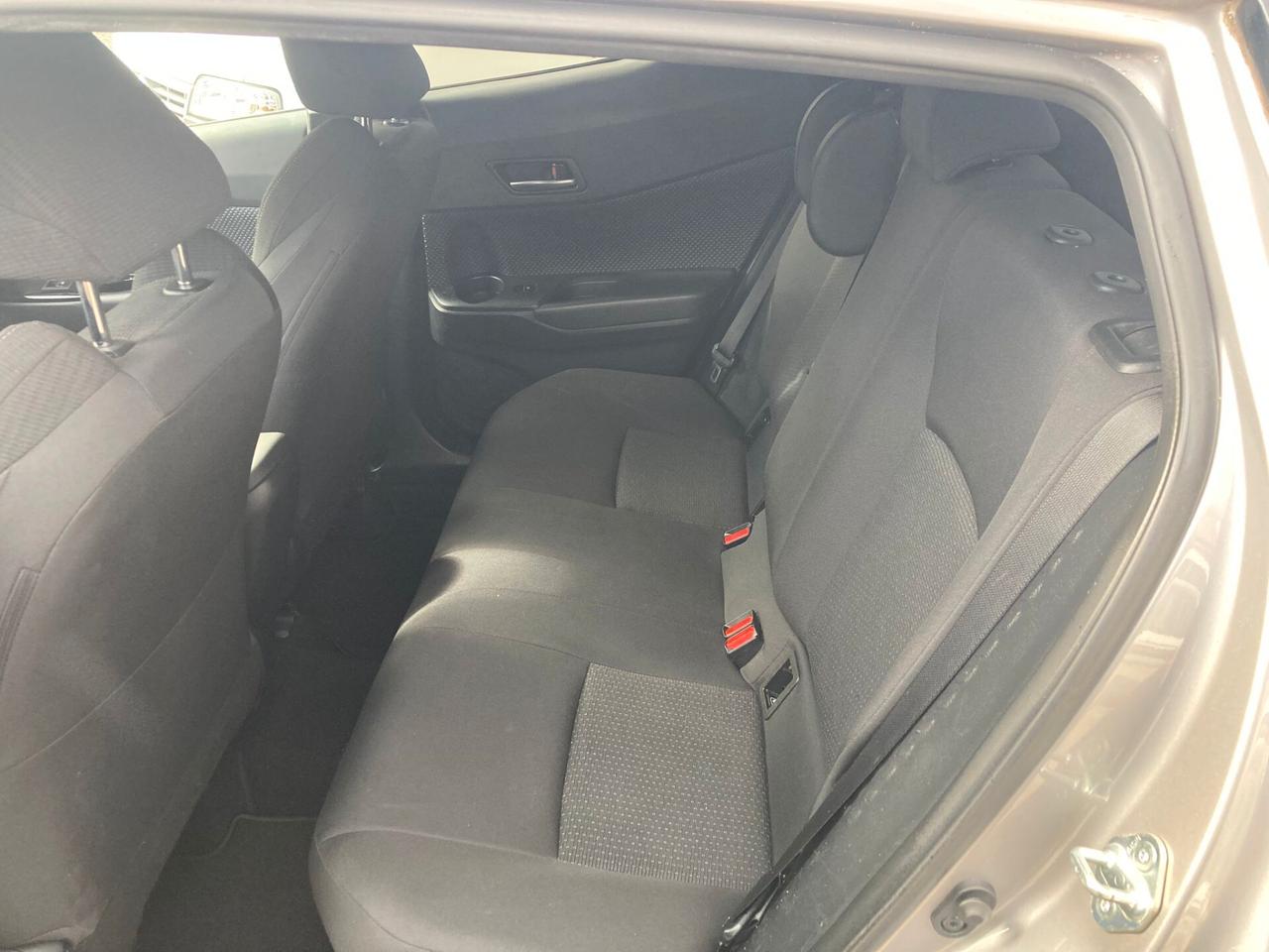 Toyota C-HR 1.8 Hybrid E-CVT Style