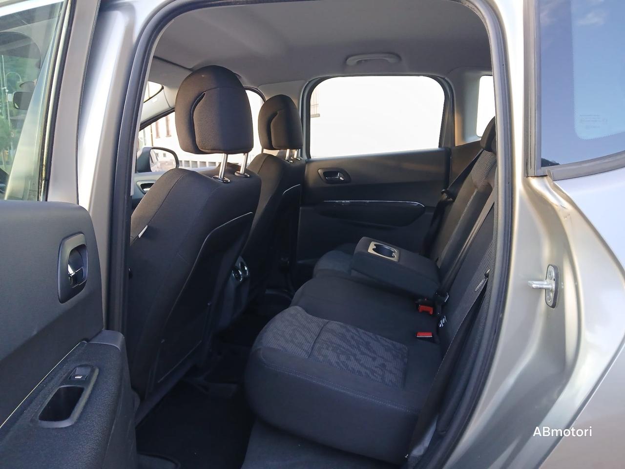 Peugeot 3008 1.6 THP 156CV Outdoor