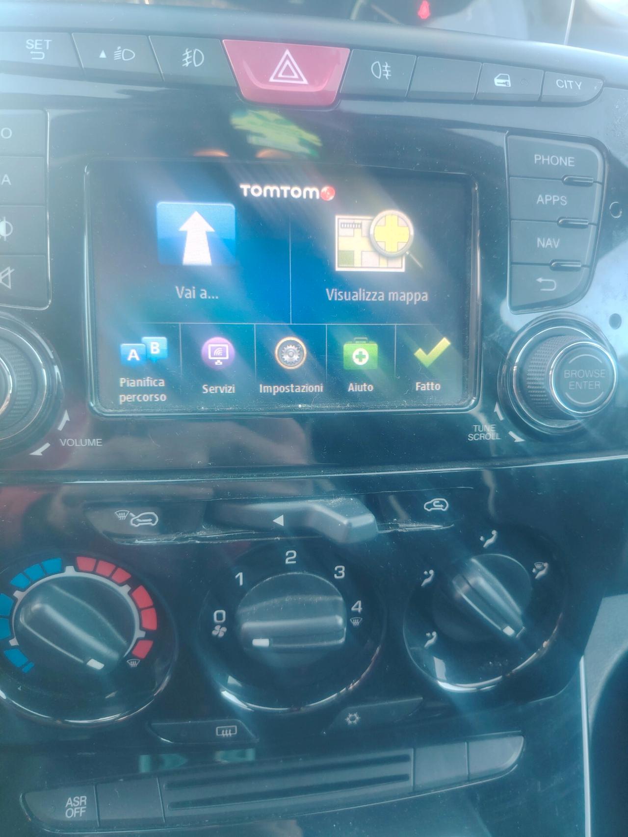 Lancia Ypsilon 1.2 69 CV 5 porte Platinum