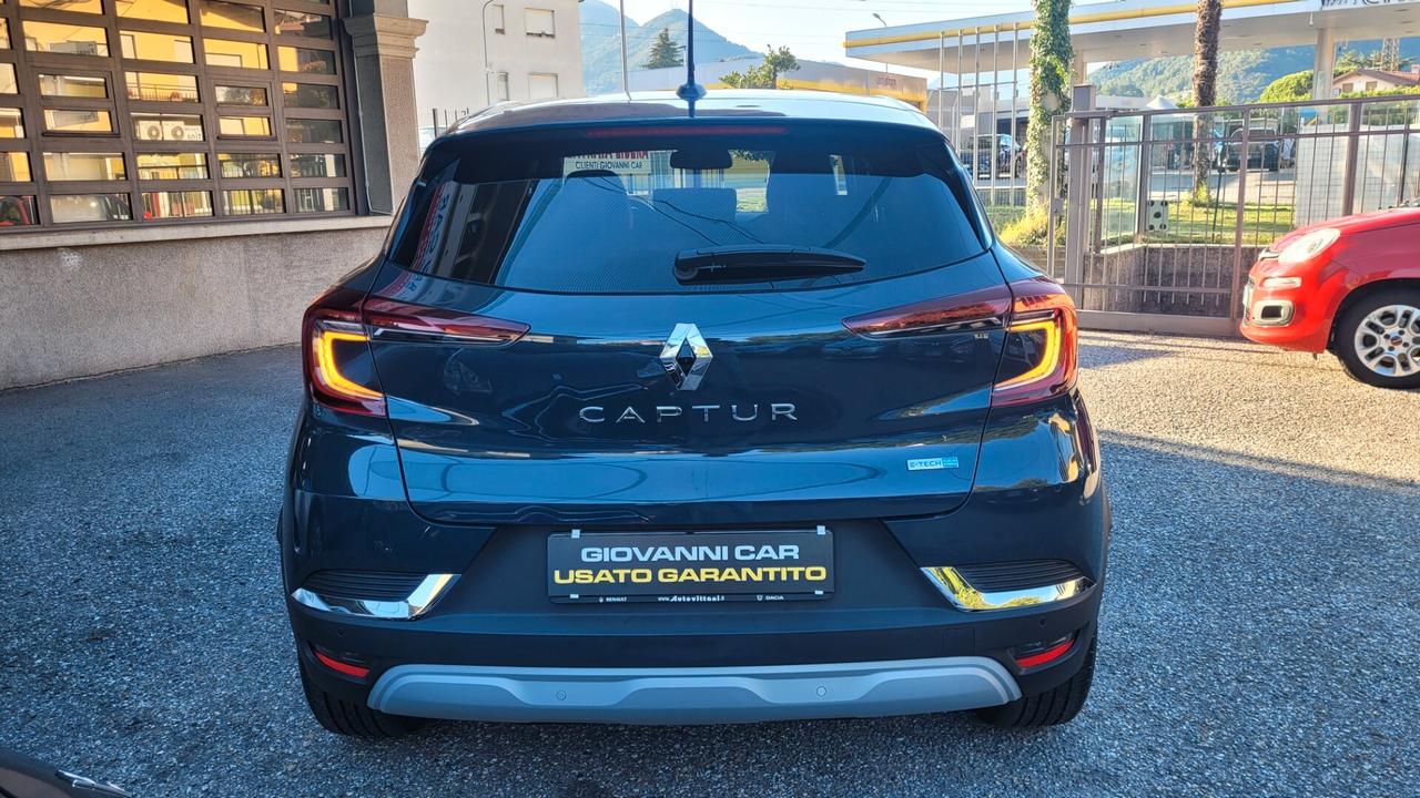 Renault Captur Full Hybrid E-Tech Initiale Paris