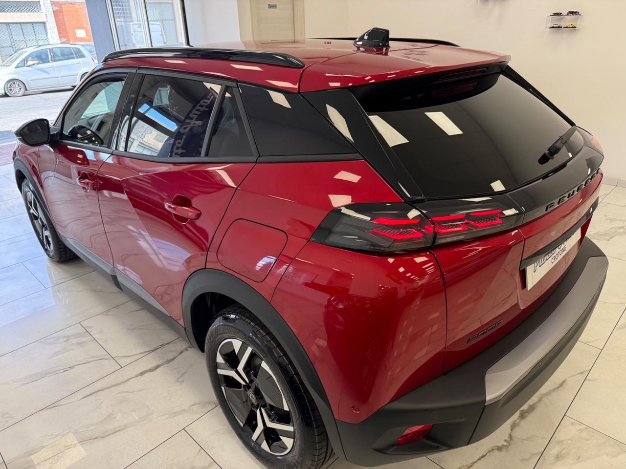 Peugeot 2008 PureTech 100 S&S Allure